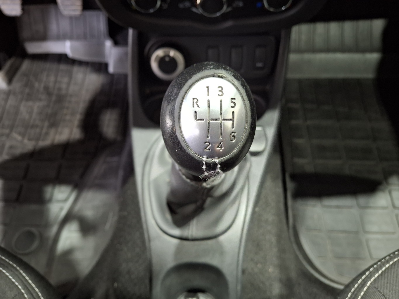 RENAULT DUSTER
