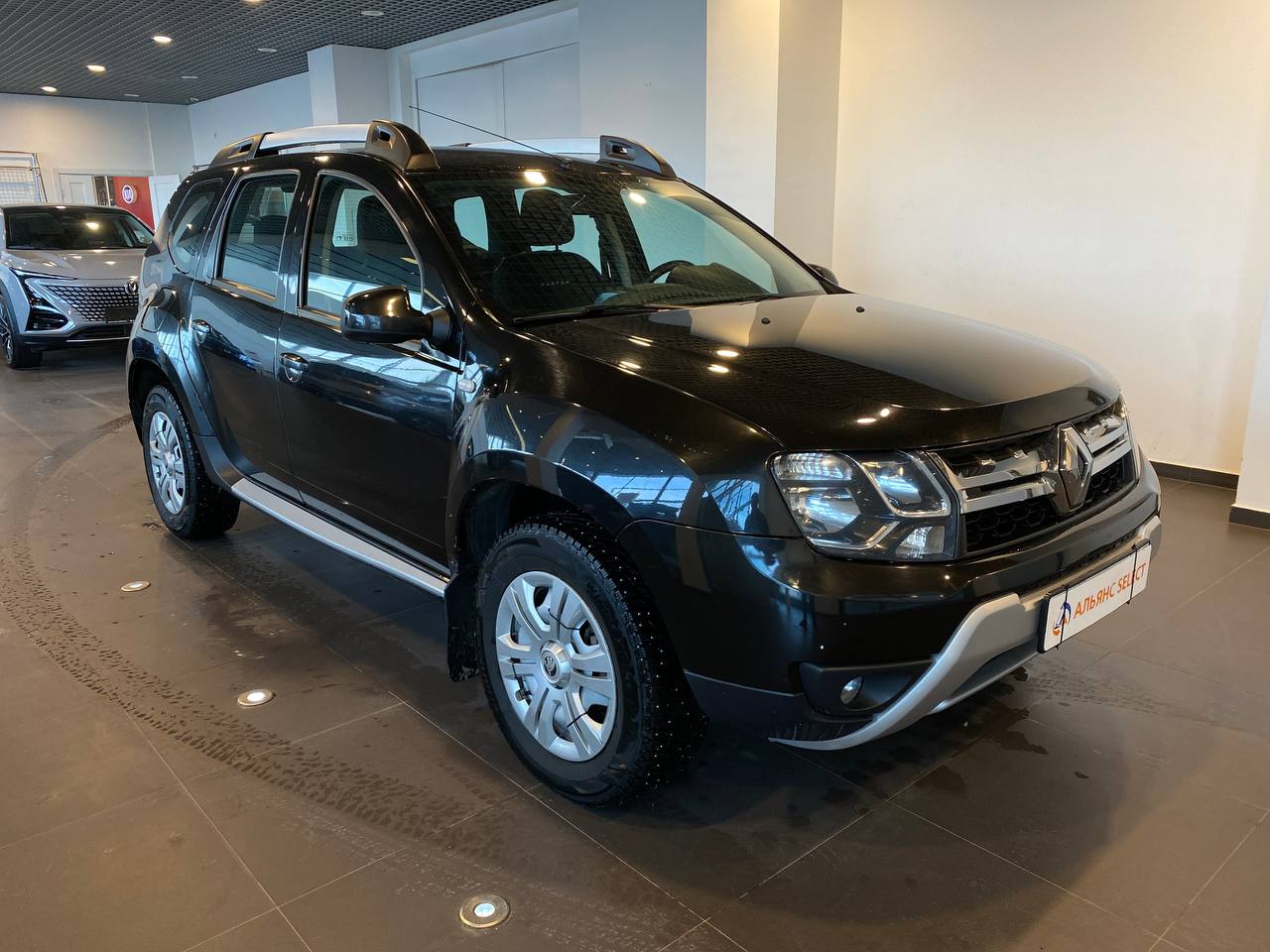 RENAULT DUSTER