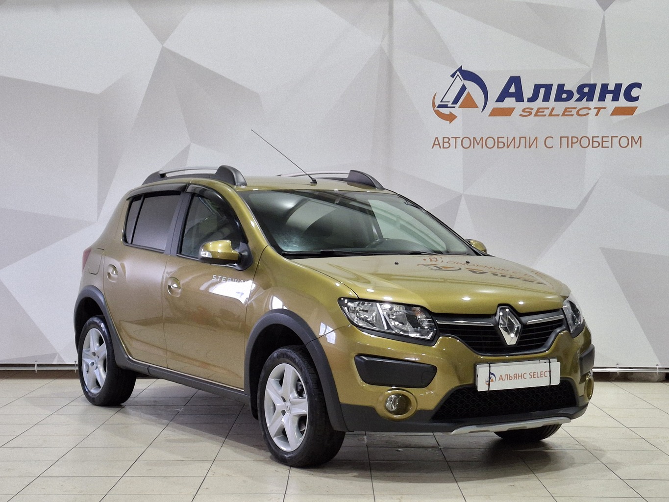 RENAULT SANDERO
