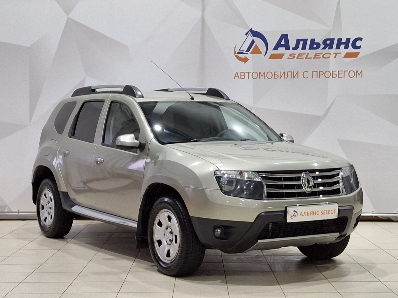 RENAULT DUSTER