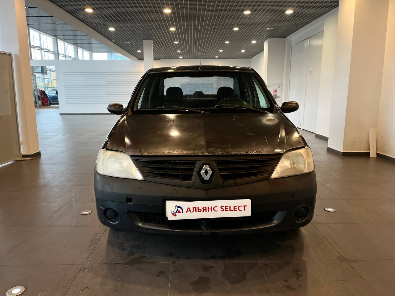 RENAULT LOGAN