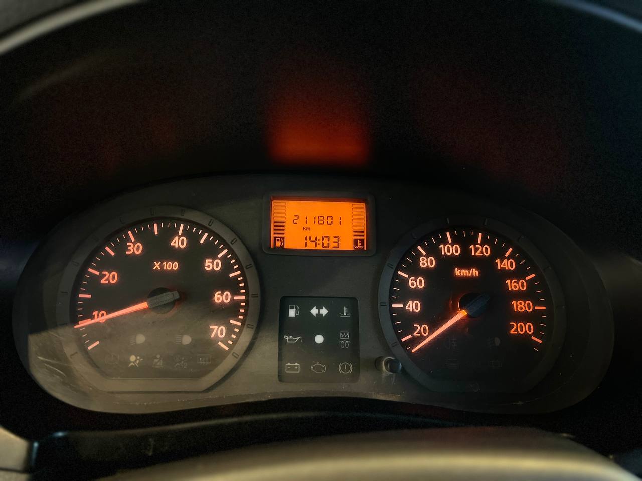 RENAULT LOGAN