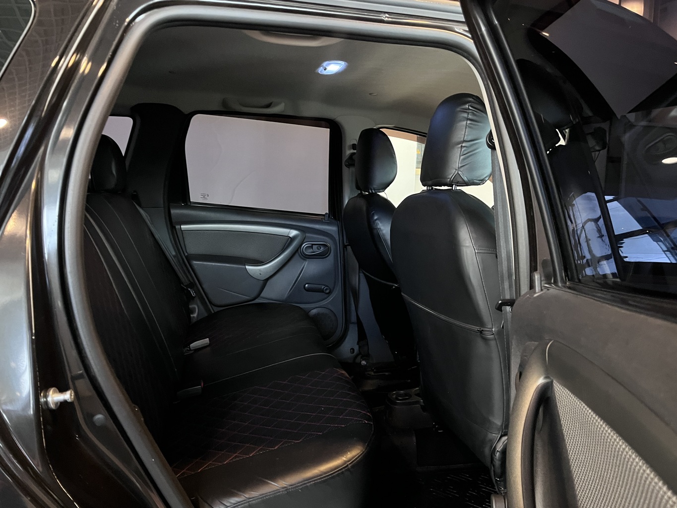 RENAULT DUSTER