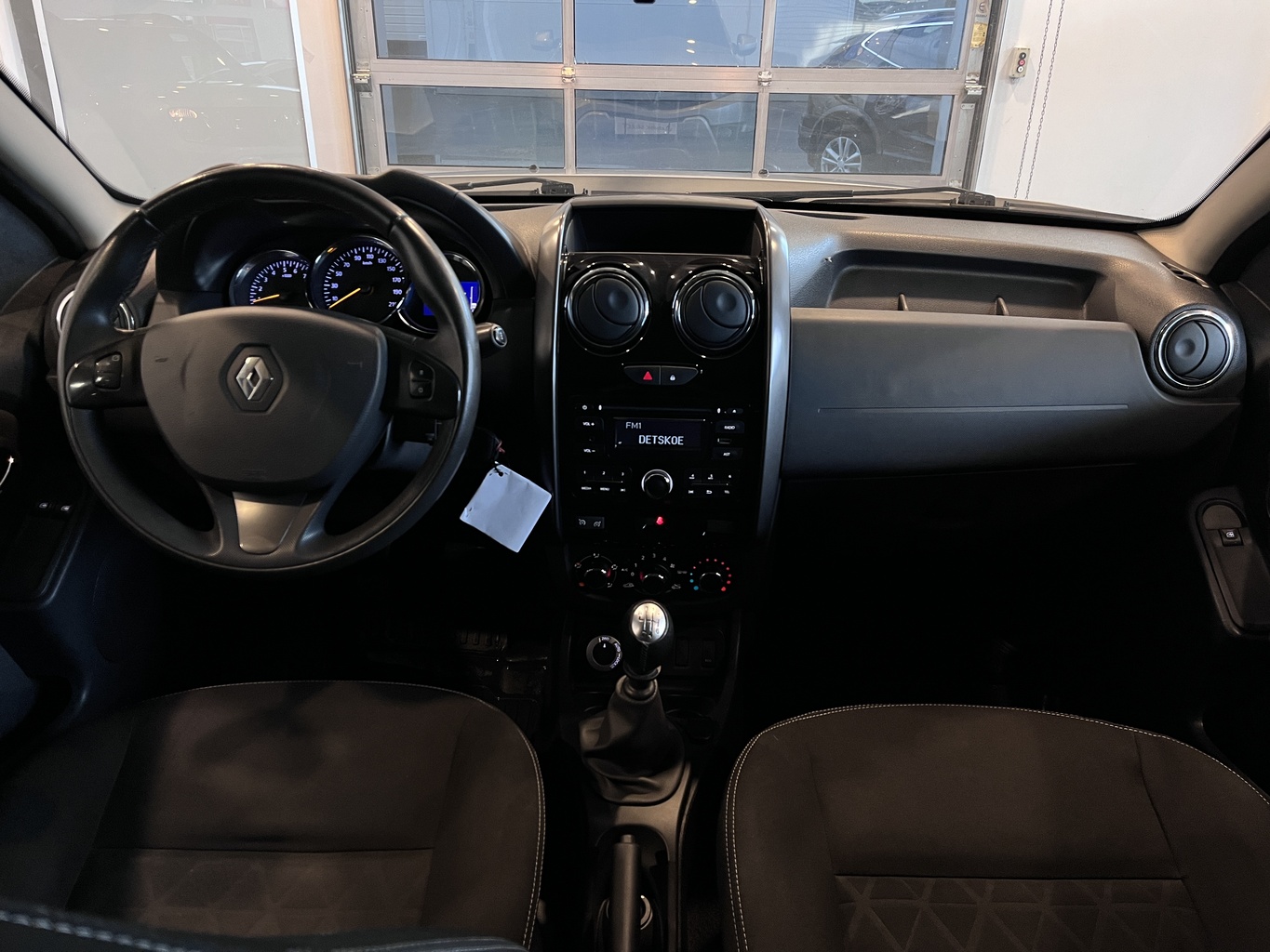 RENAULT DUSTER
