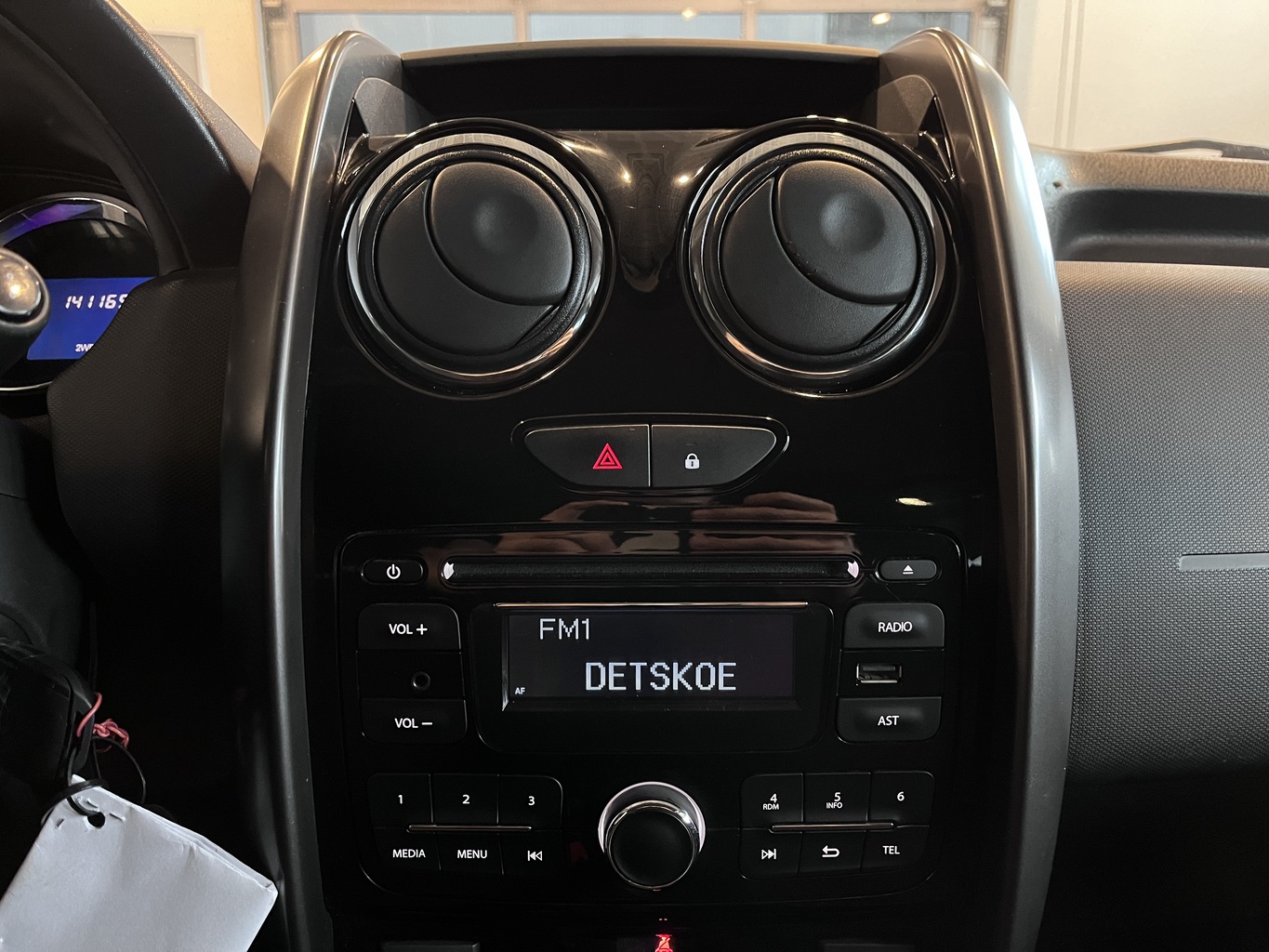 RENAULT DUSTER