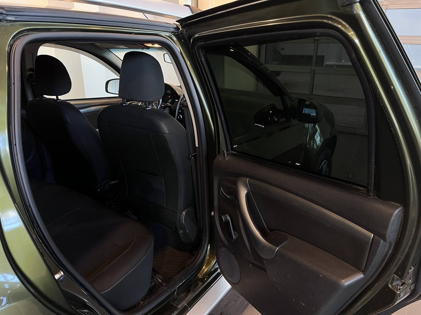 RENAULT DUSTER