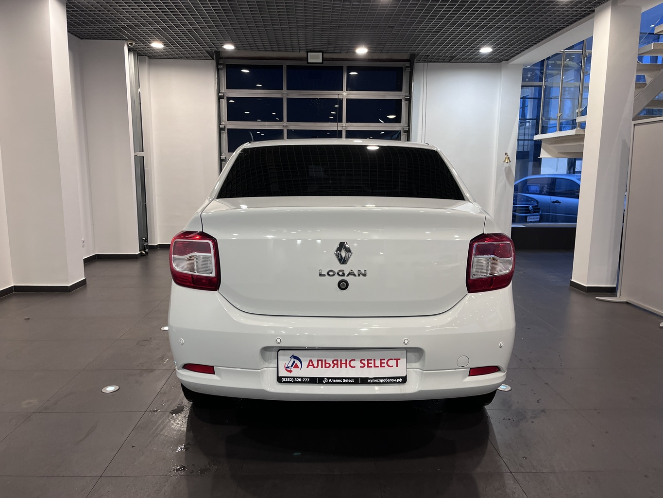 RENAULT LOGAN