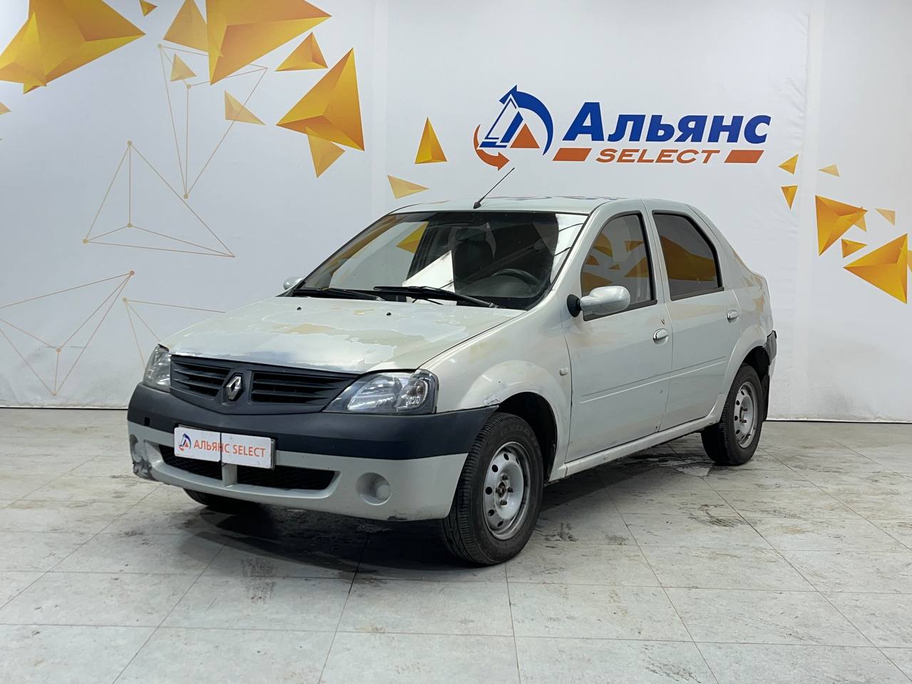 RENAULT LOGAN
