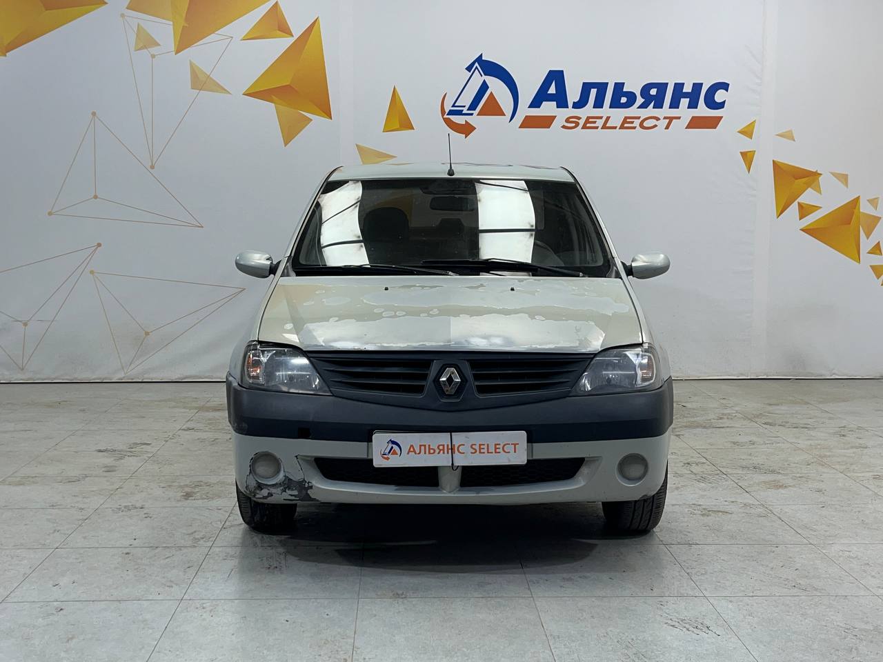 RENAULT LOGAN