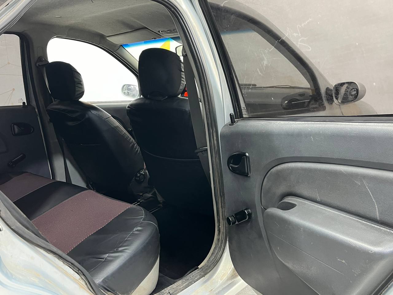 RENAULT LOGAN