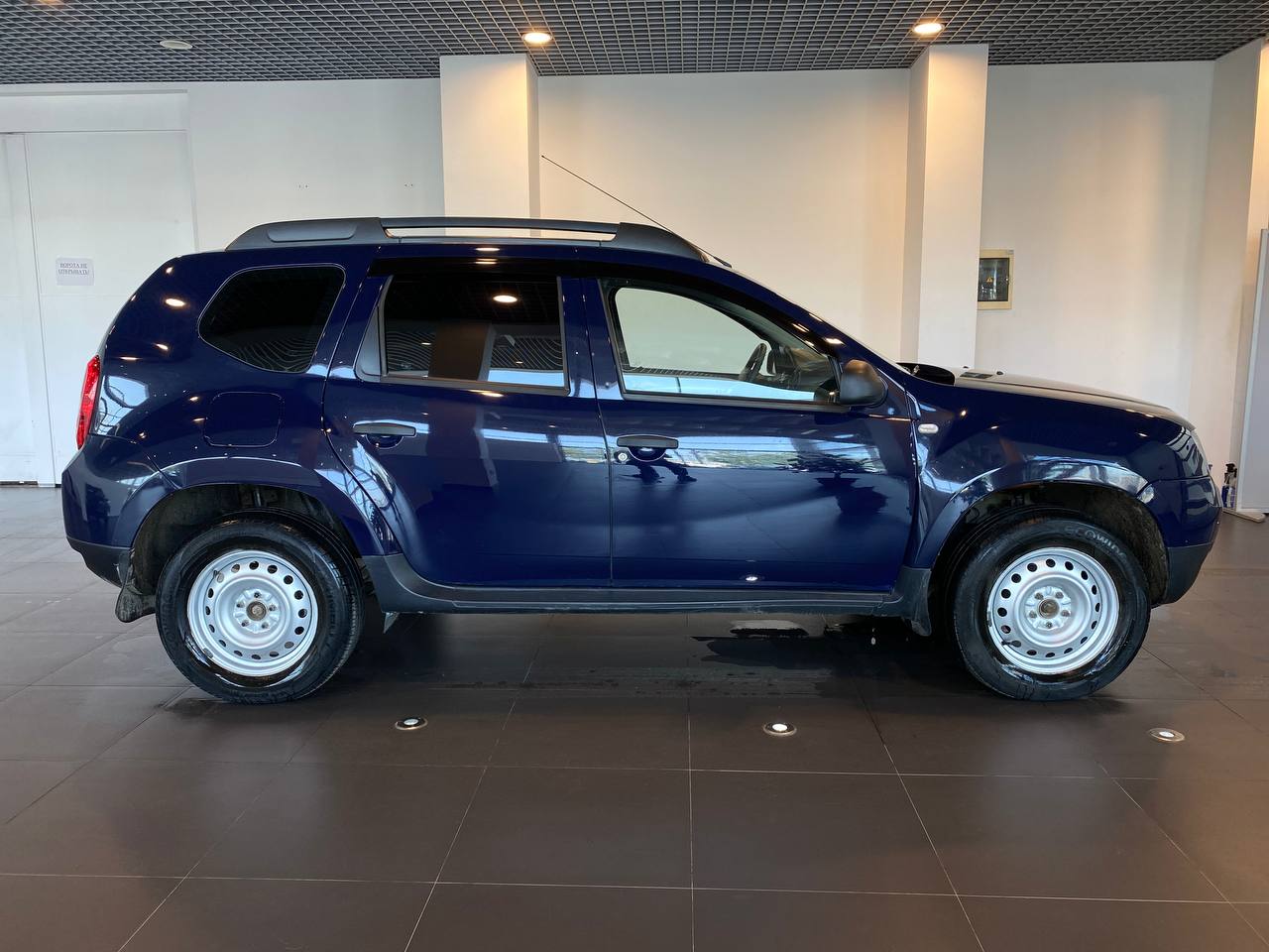 RENAULT DUSTER