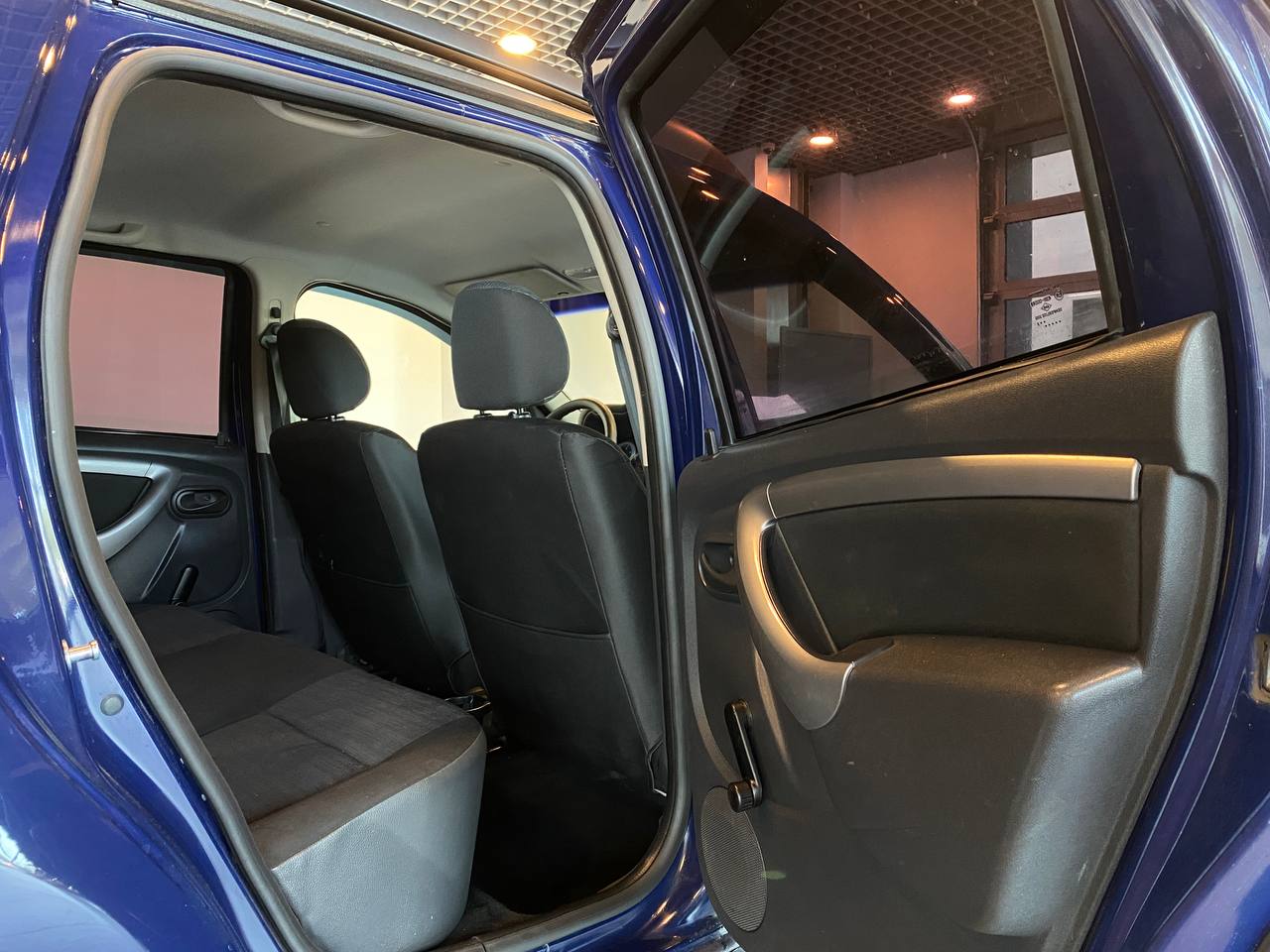 RENAULT DUSTER