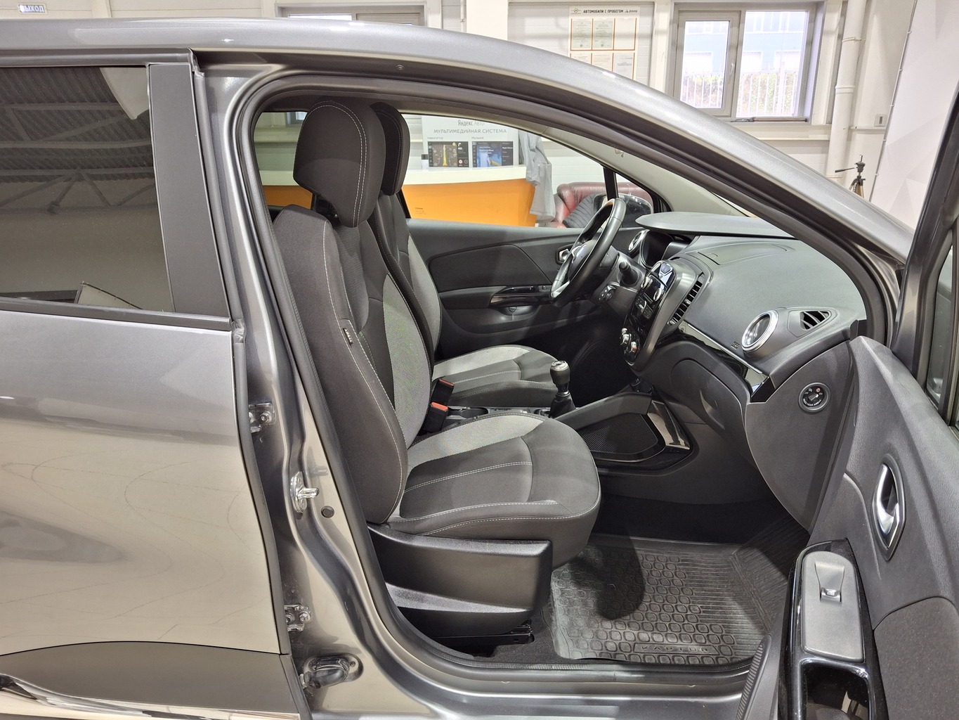 RENAULT KAPTUR