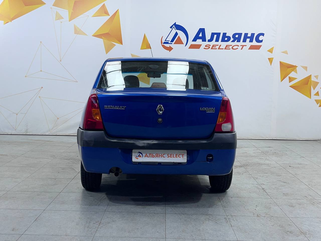 RENAULT LOGAN