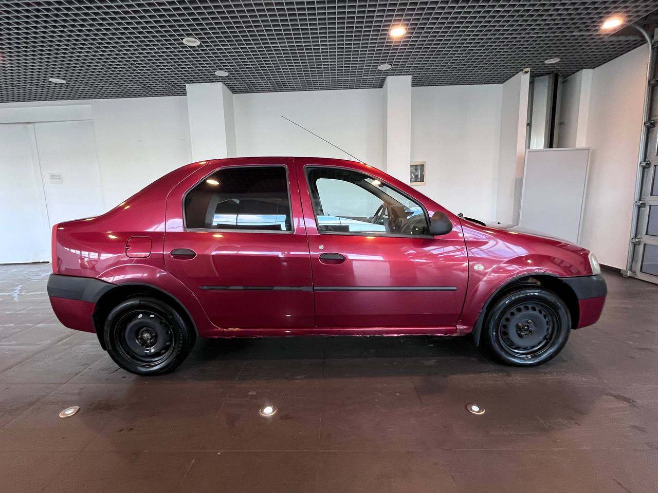 RENAULT LOGAN