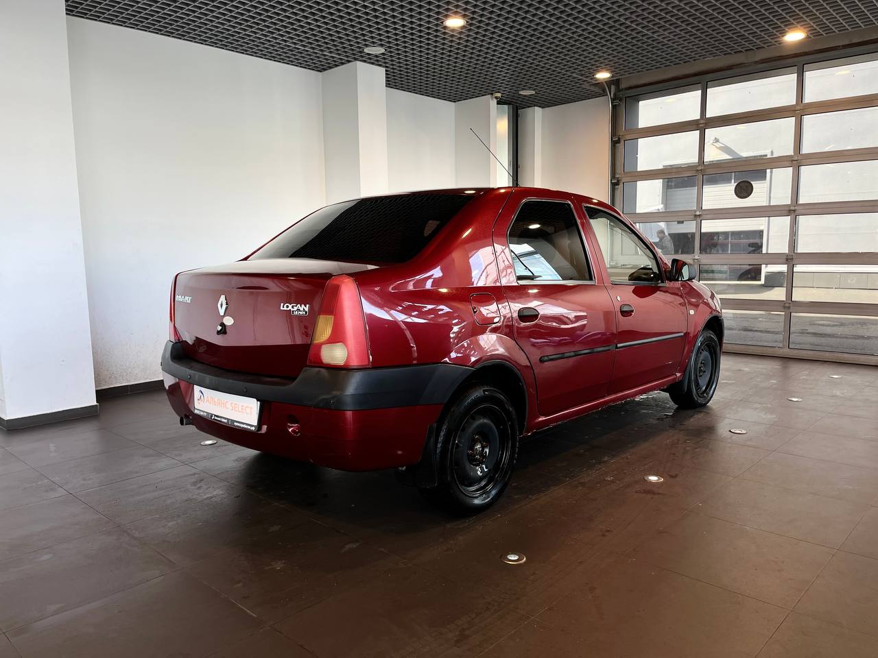 RENAULT LOGAN