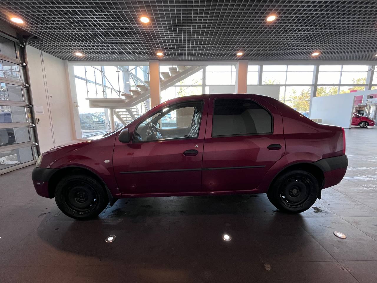 RENAULT LOGAN