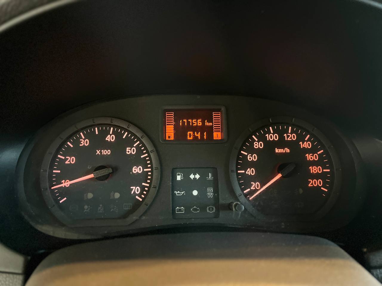RENAULT LOGAN