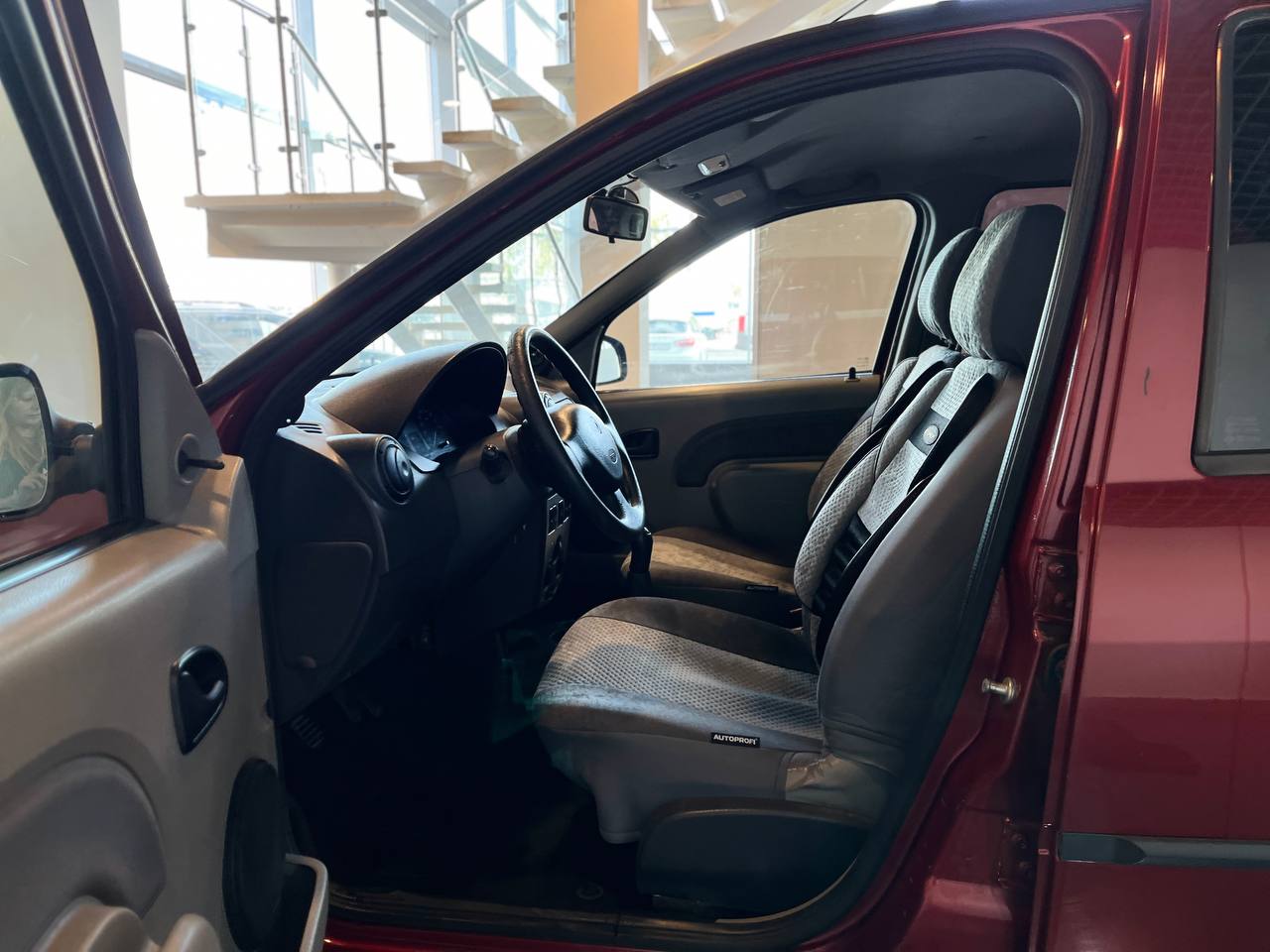 RENAULT LOGAN