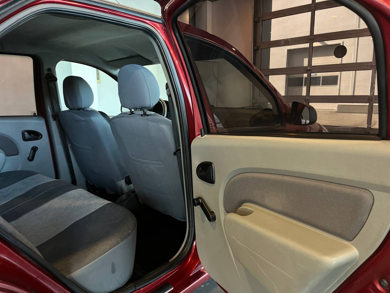 RENAULT LOGAN