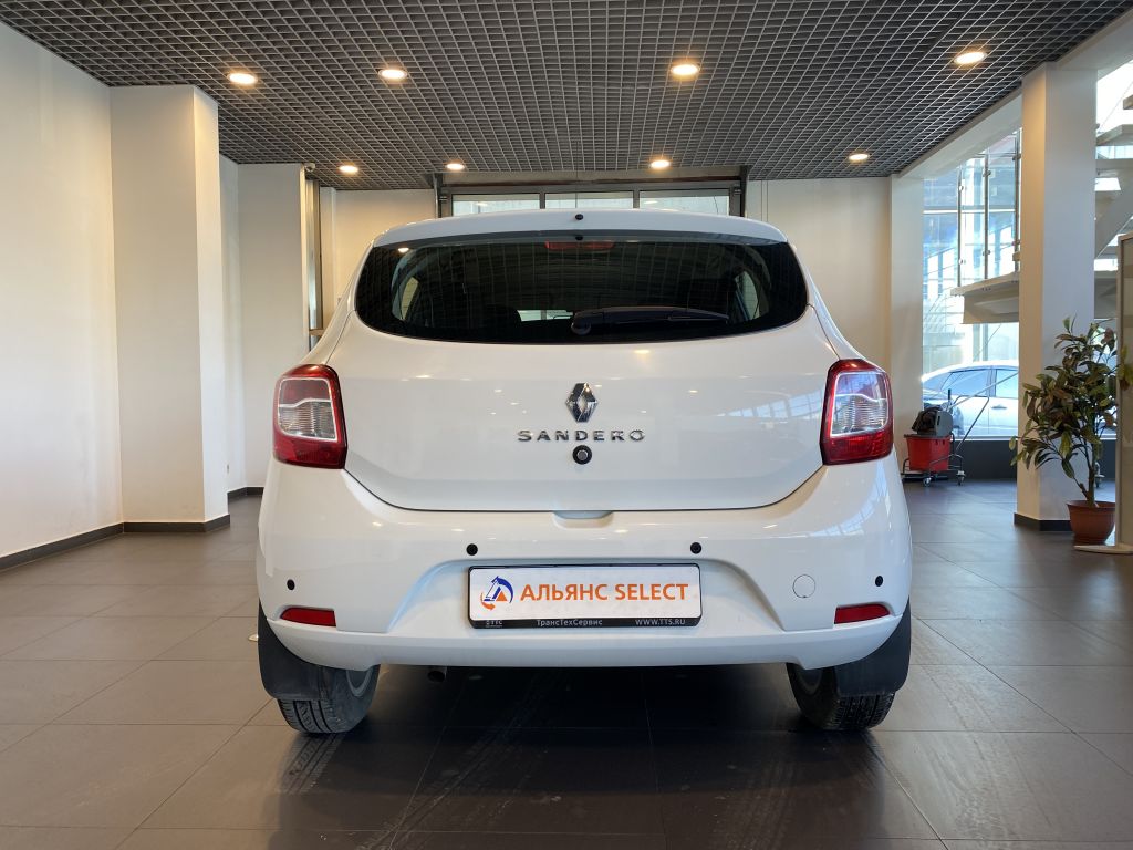 RENAULT SANDERO