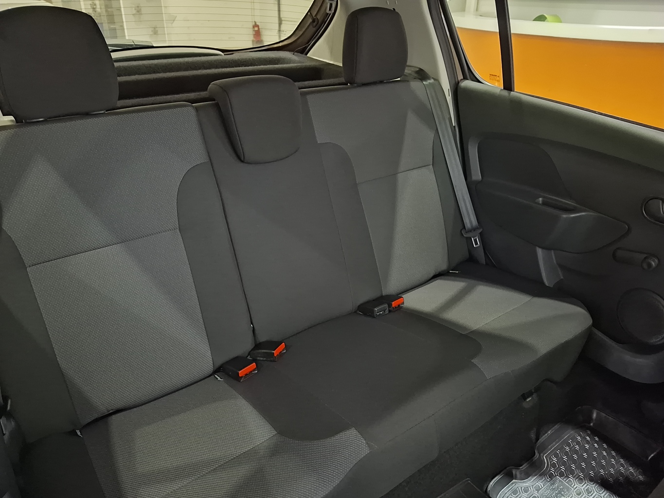 RENAULT SANDERO