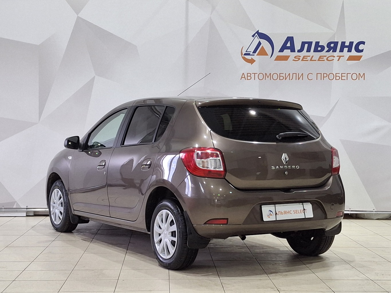 RENAULT SANDERO