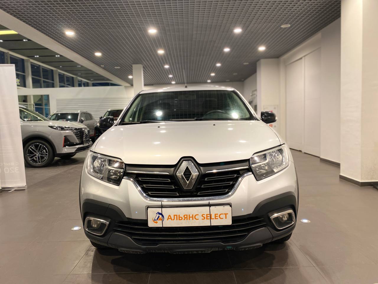 RENAULT LOGAN