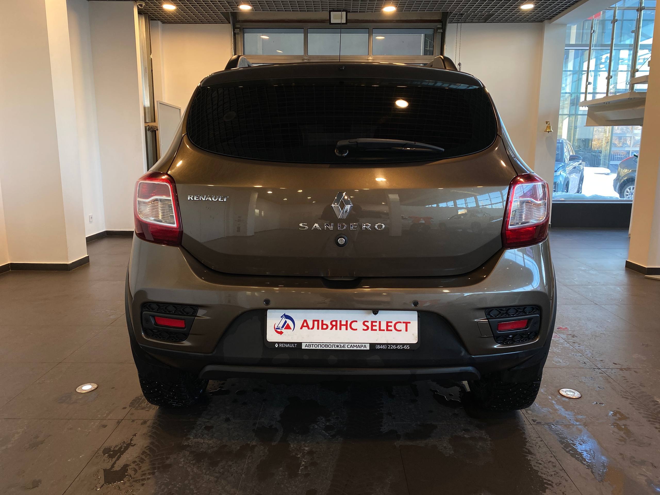 RENAULT SANDERO
