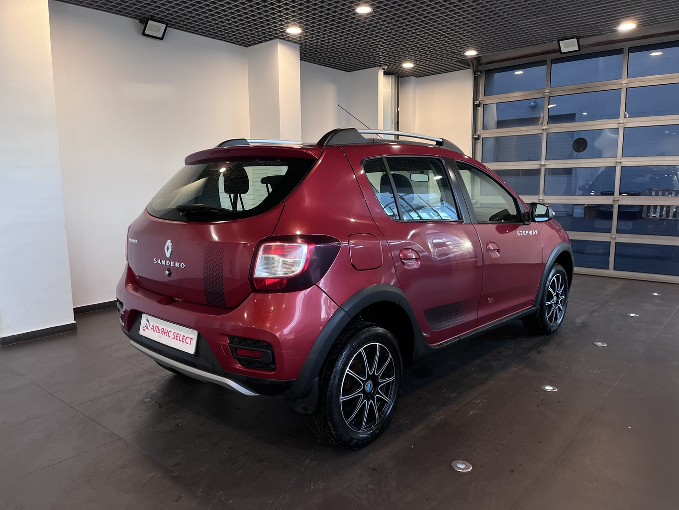 RENAULT SANDERO