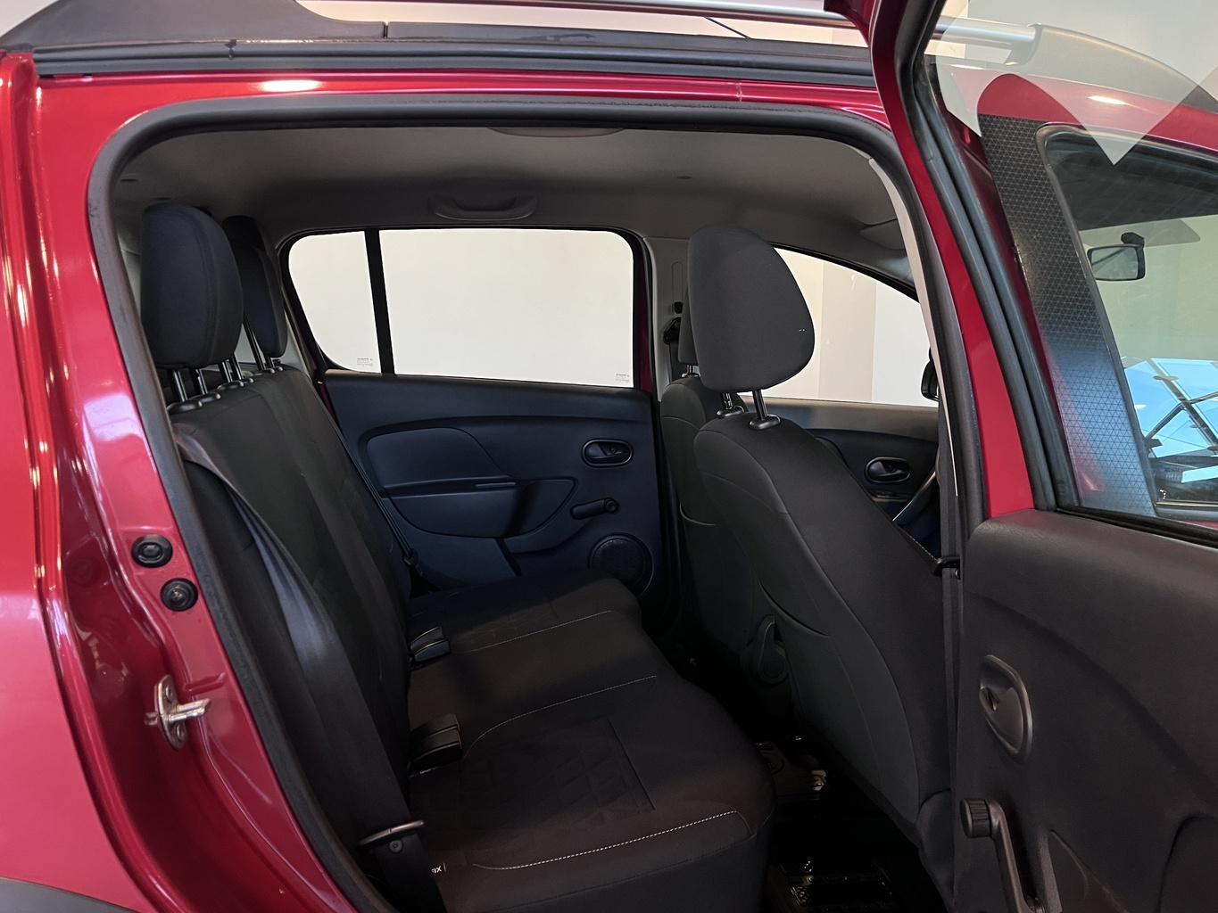 RENAULT SANDERO