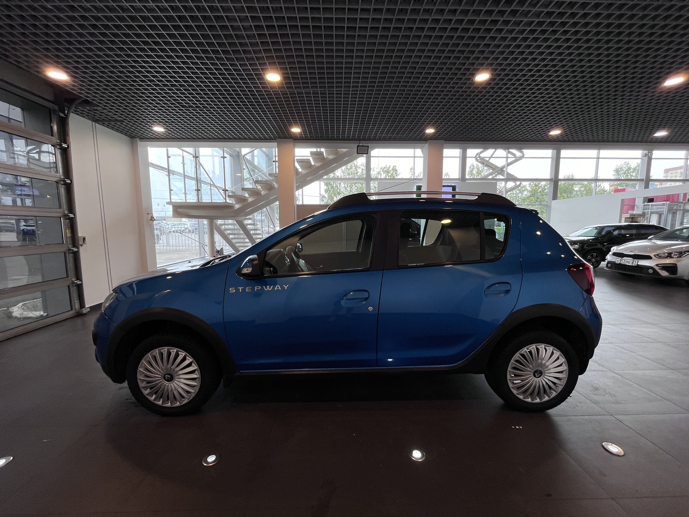 RENAULT SANDERO