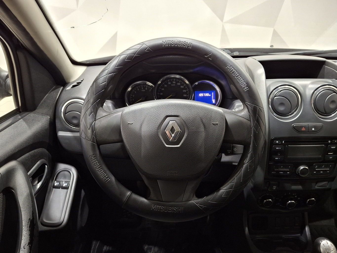 RENAULT DUSTER