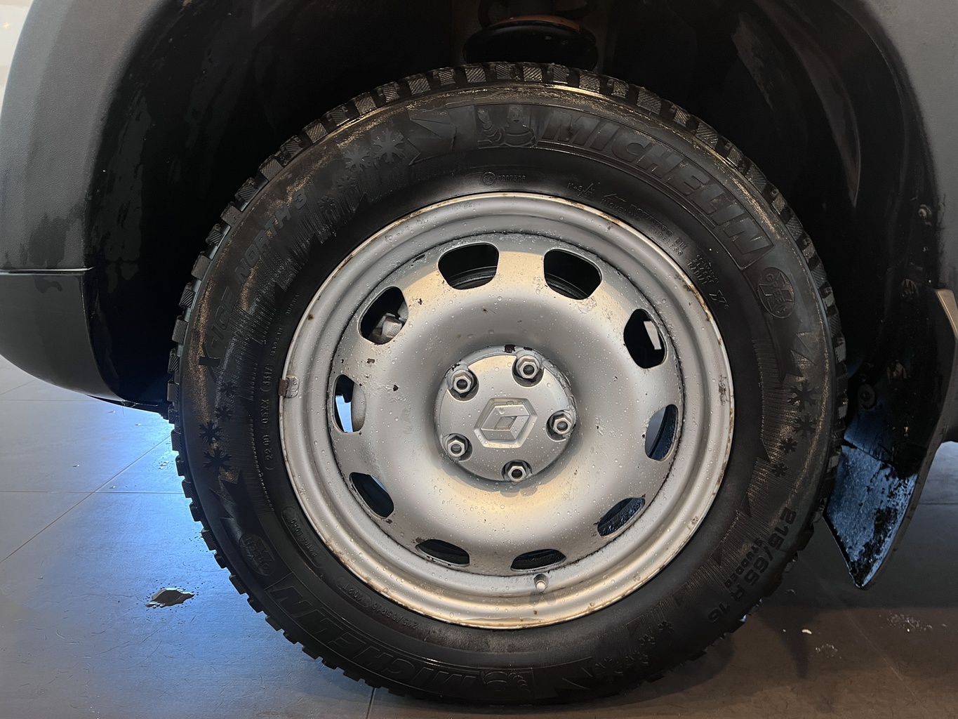 RENAULT DUSTER