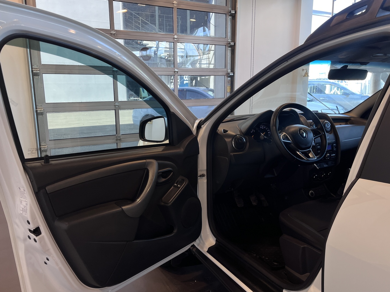 RENAULT DUSTER