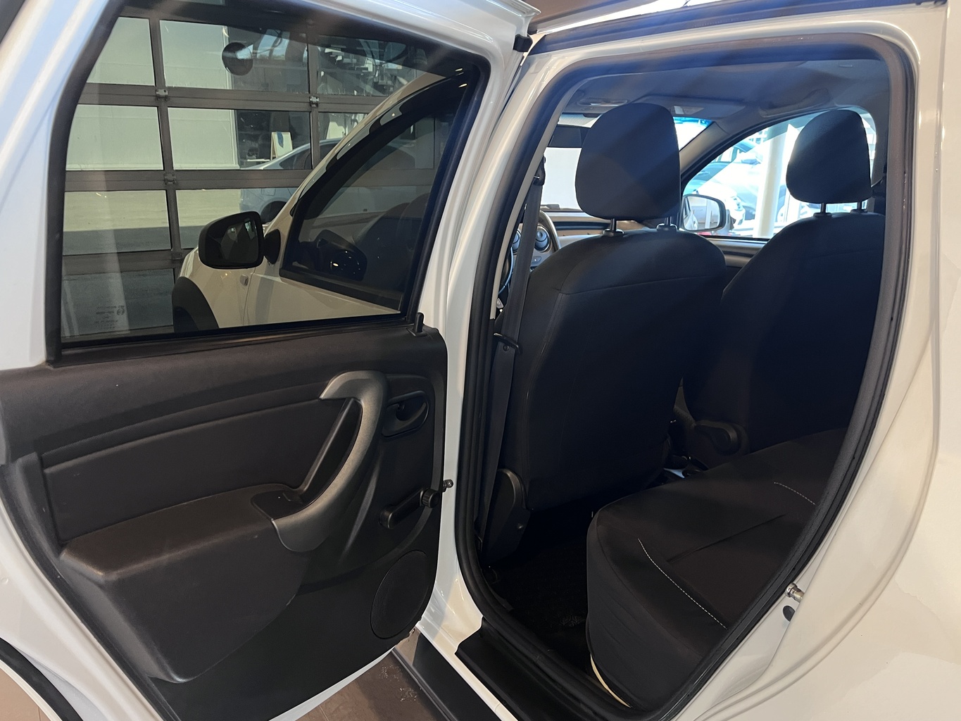 RENAULT DUSTER