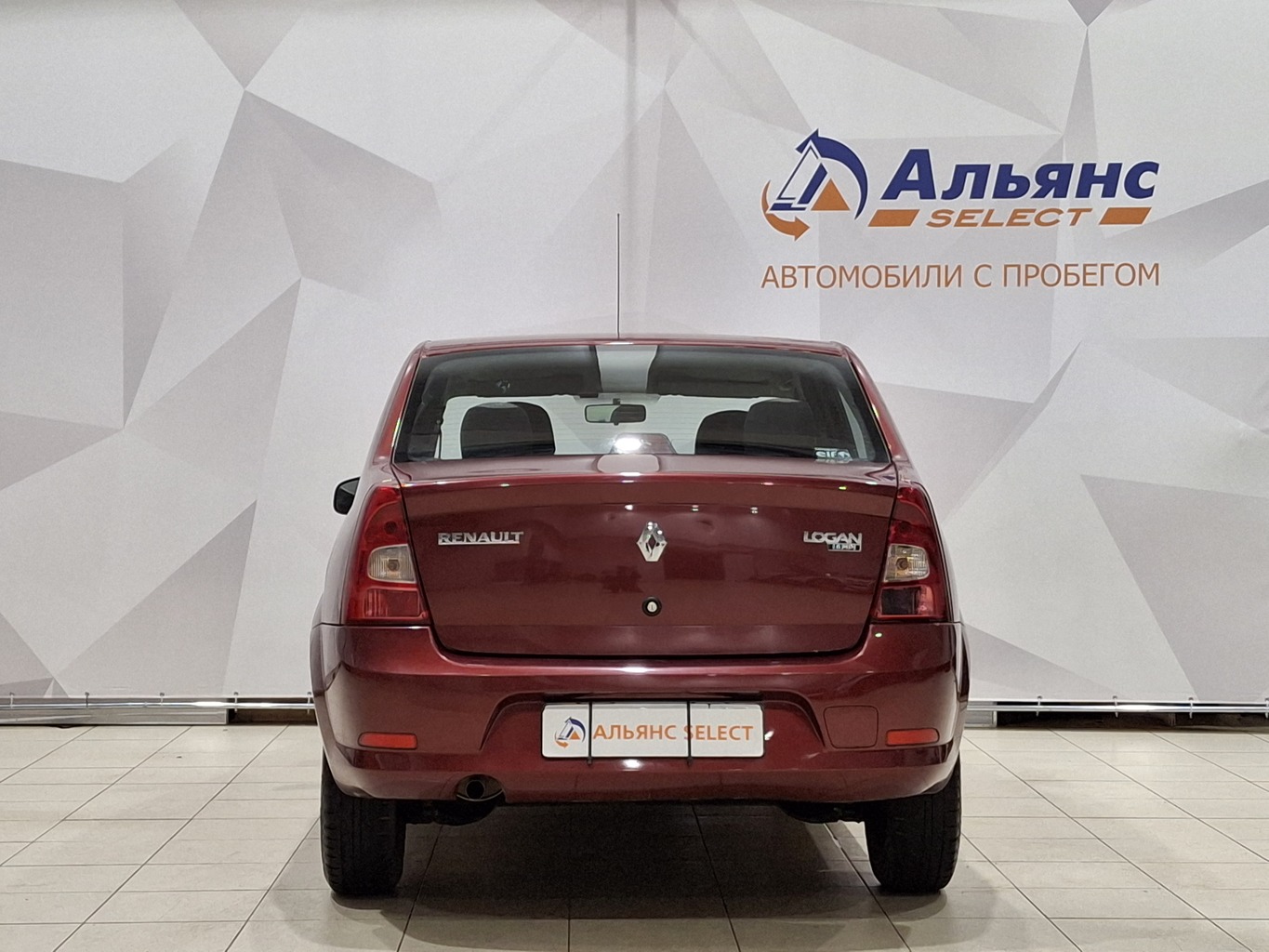 RENAULT LOGAN