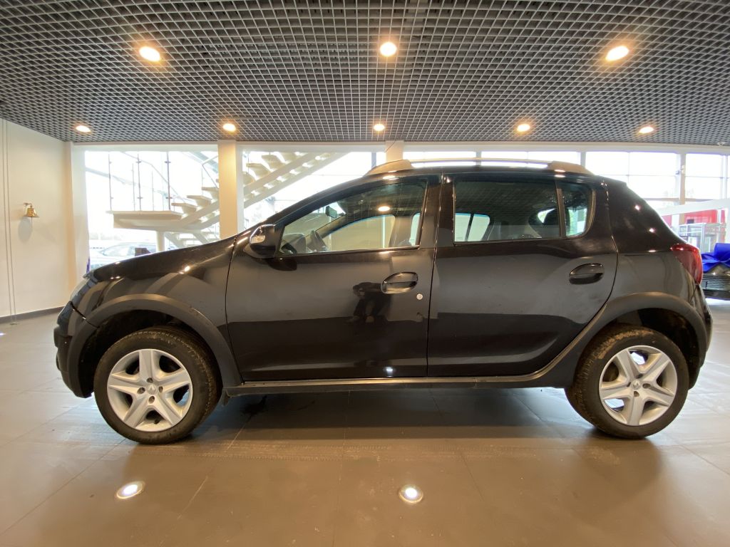 RENAULT SANDERO STEPWAY