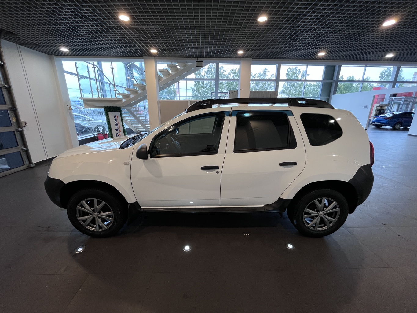 RENAULT DUSTER