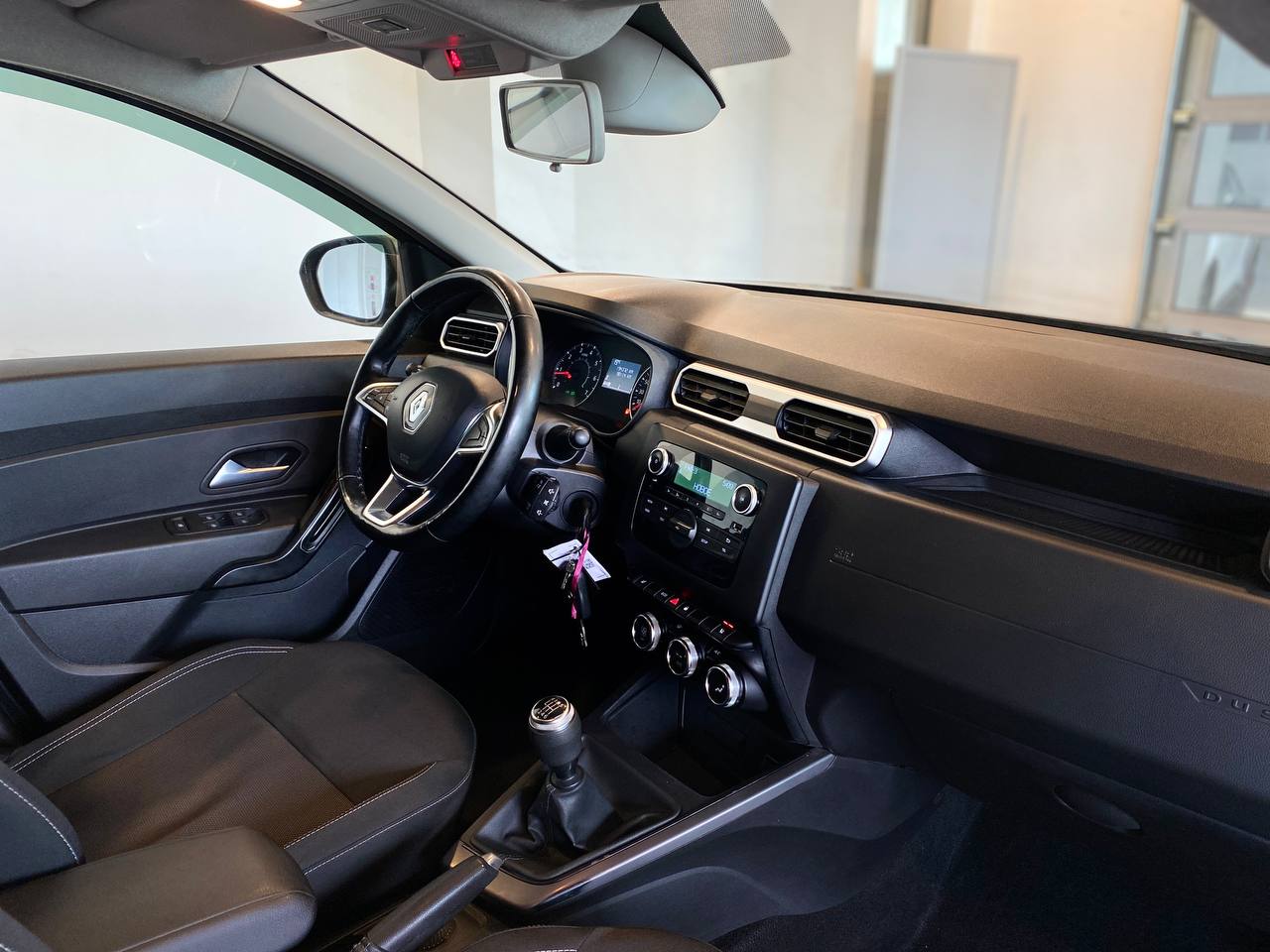 RENAULT DUSTER