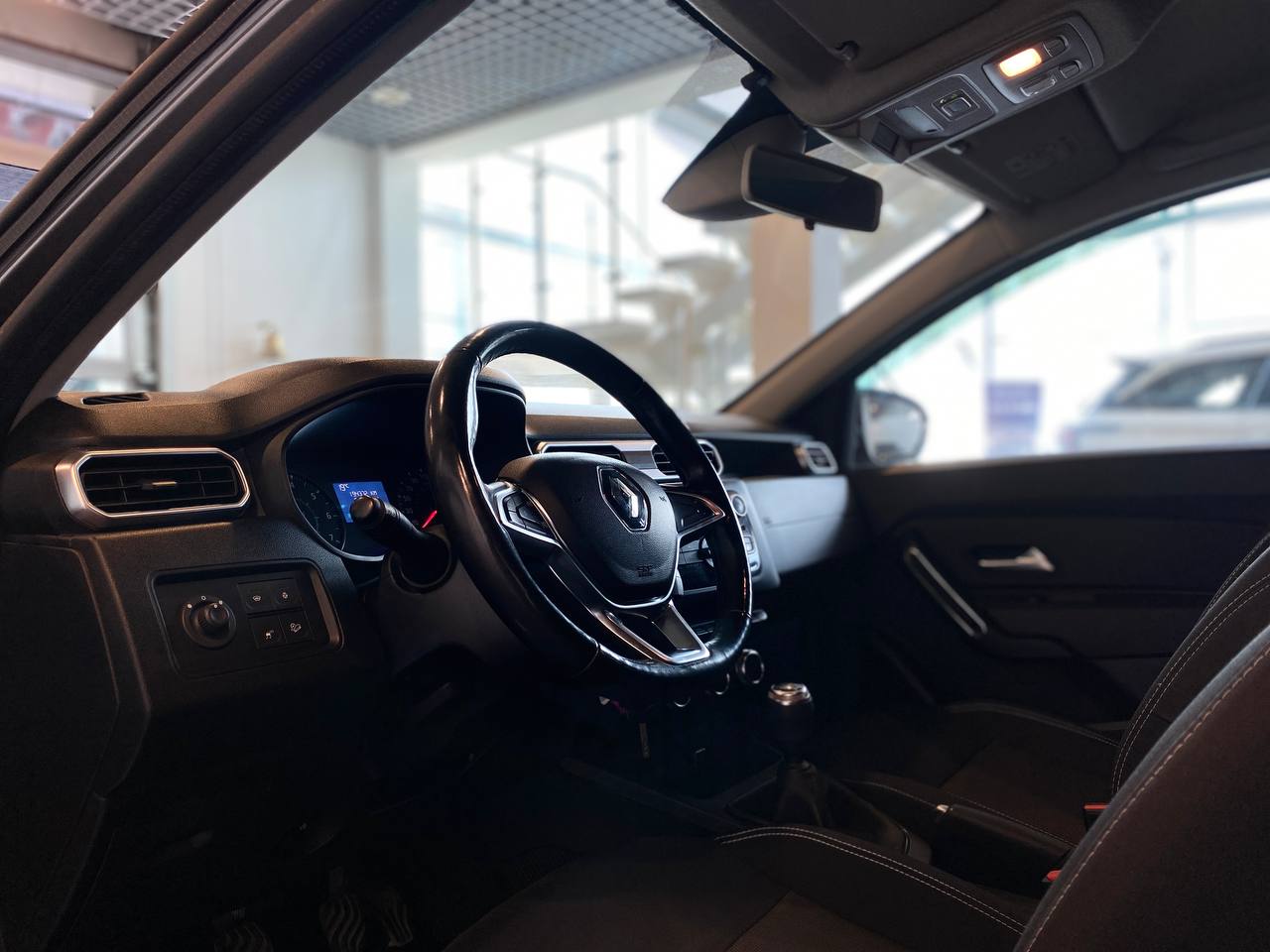 RENAULT DUSTER
