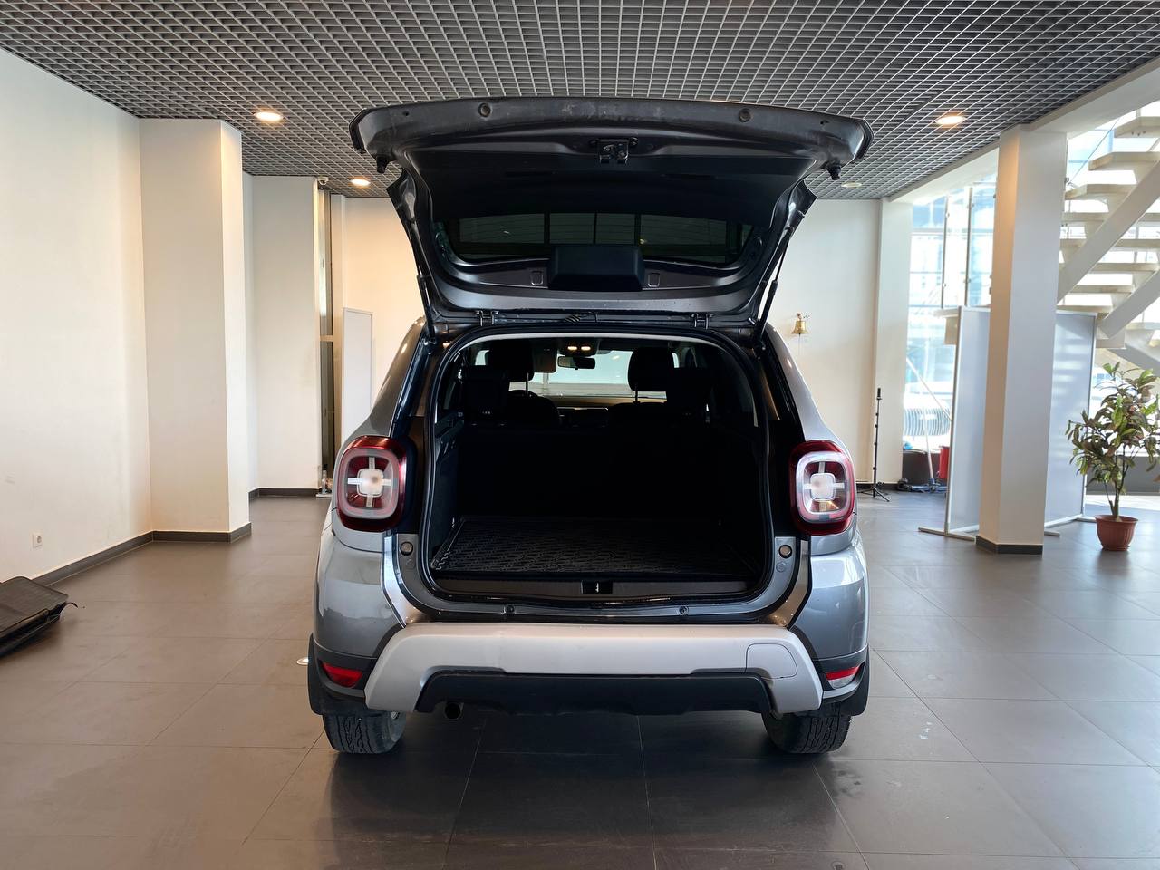 RENAULT DUSTER