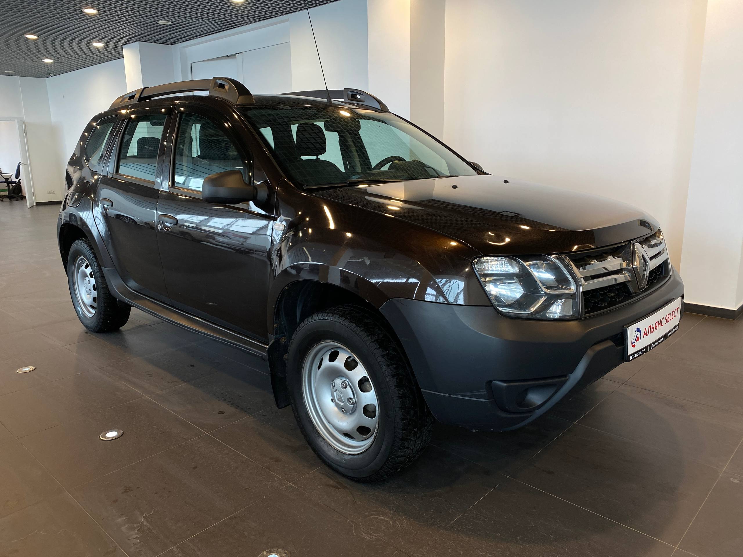 RENAULT DUSTER