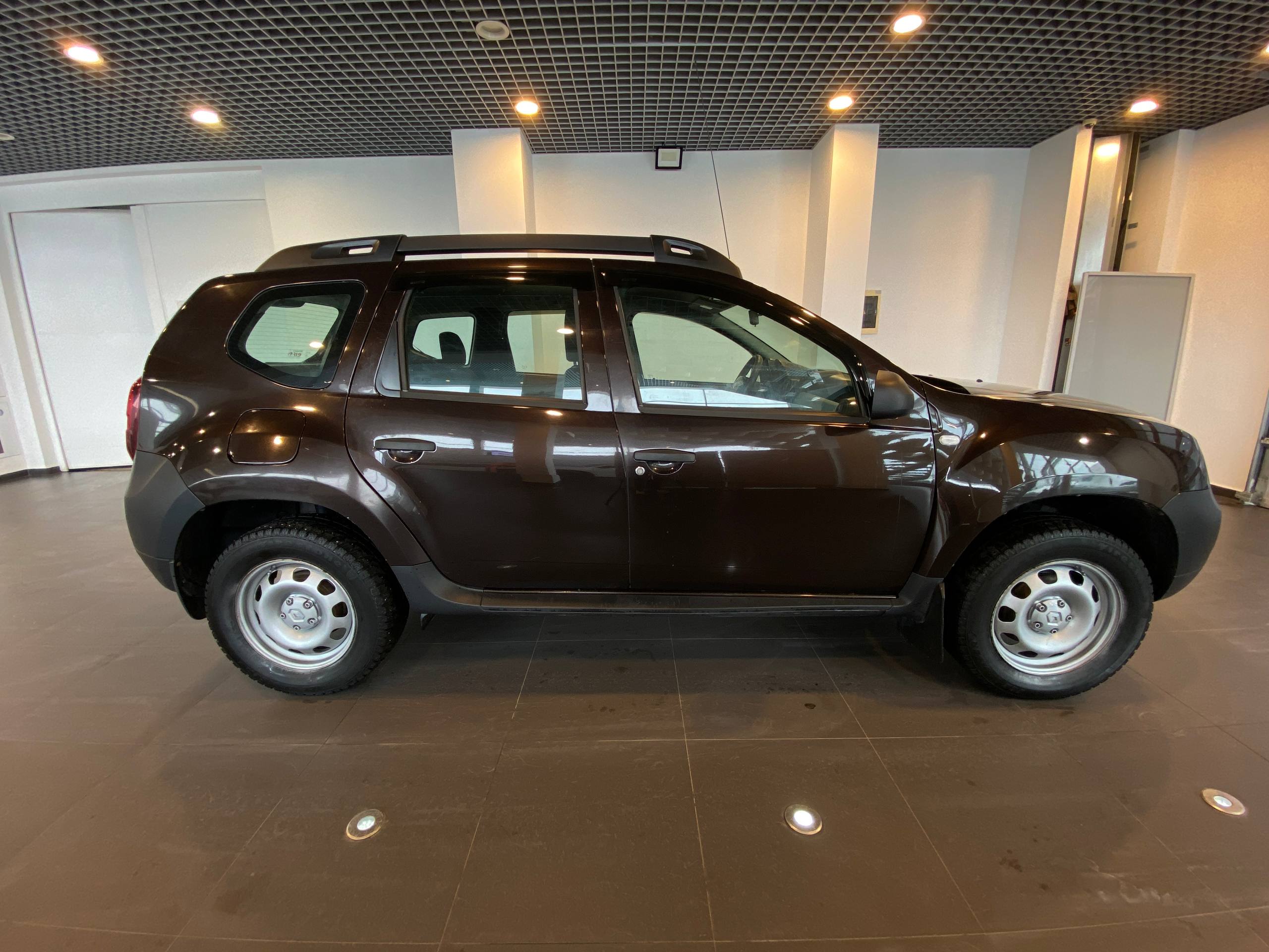 RENAULT DUSTER