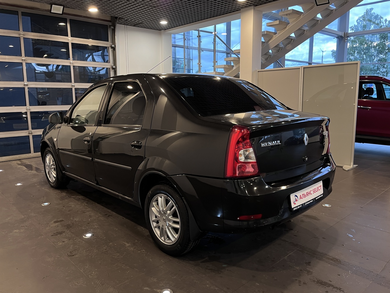 RENAULT LOGAN