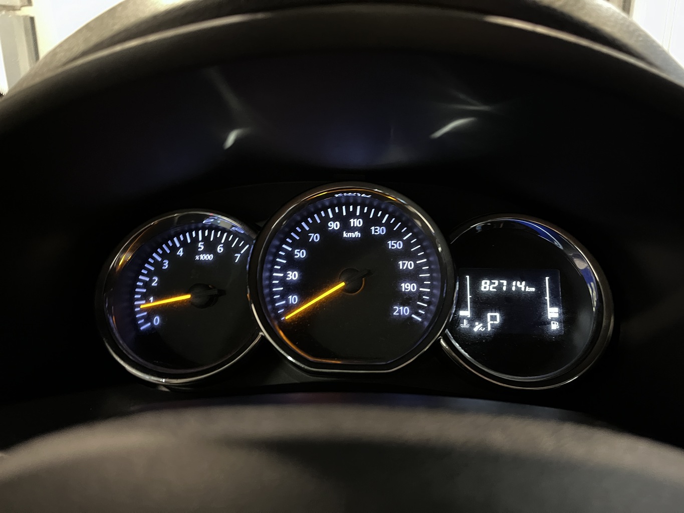 RENAULT LOGAN