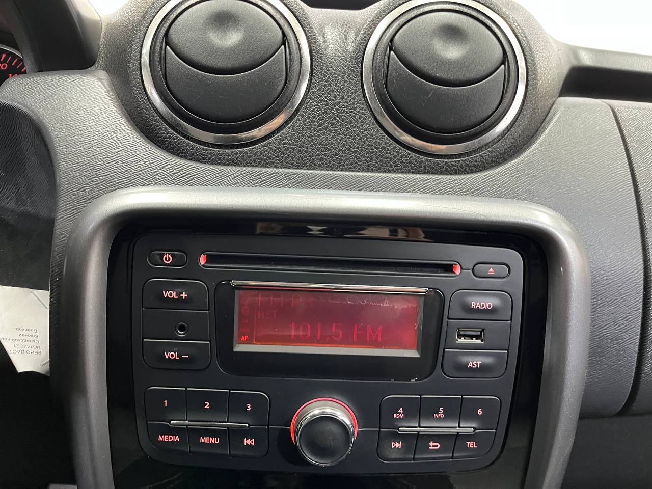 RENAULT DUSTER