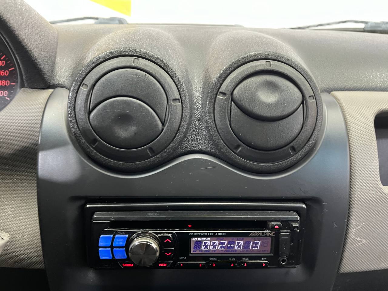 RENAULT LOGAN
