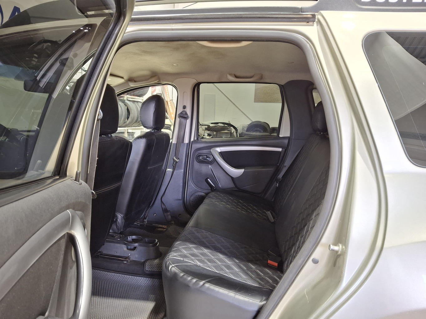 RENAULT DUSTER