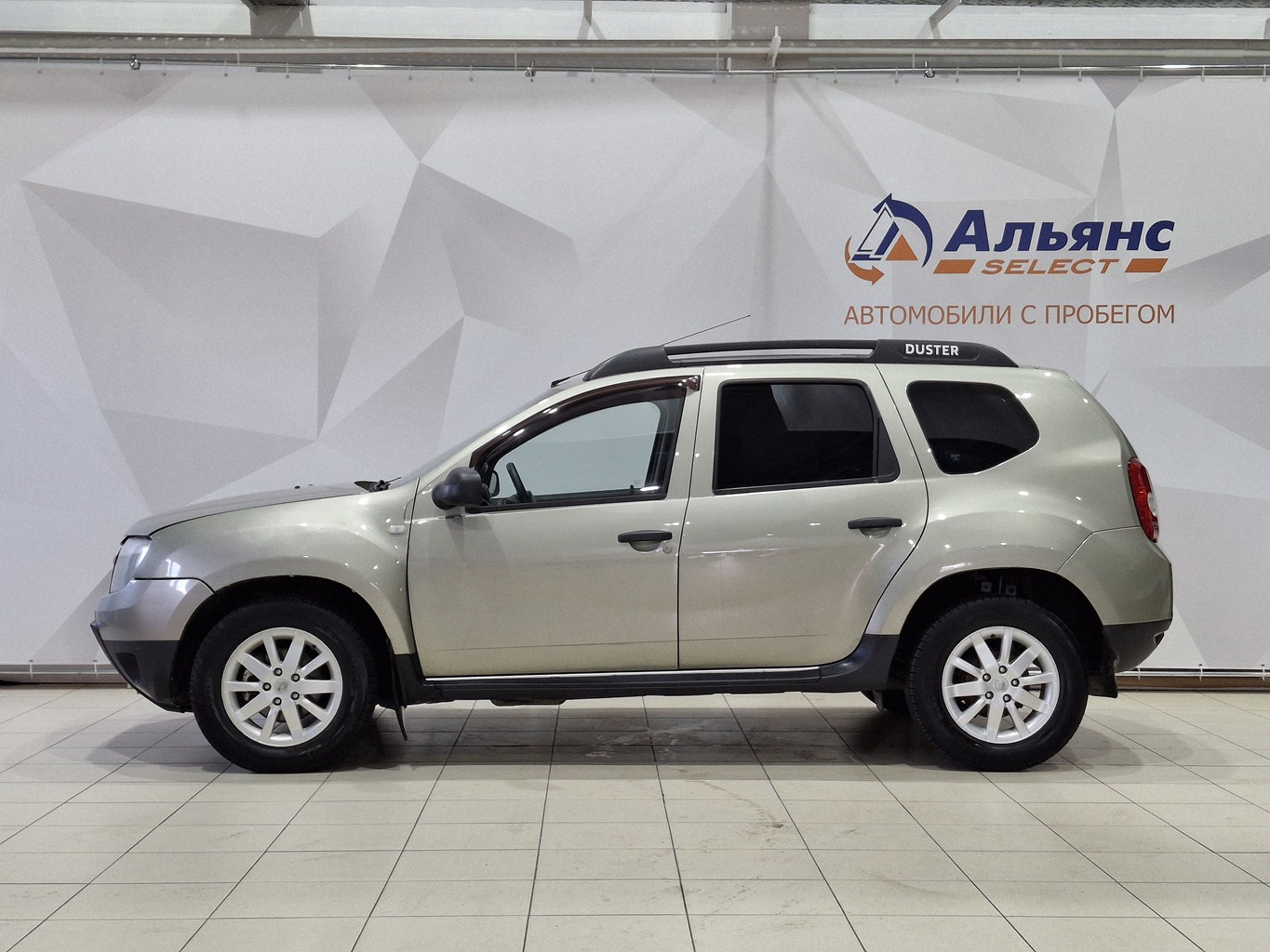 RENAULT DUSTER